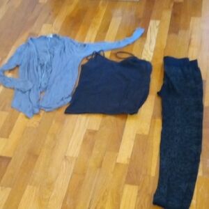 women Large 3pc Cardigan, Cami, and leggings
